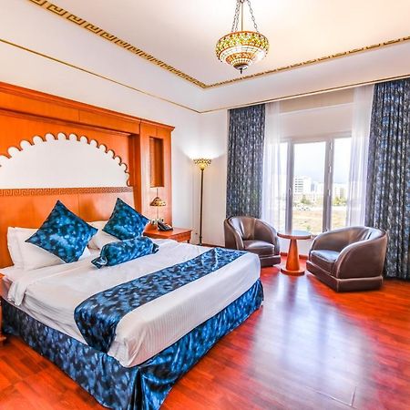 The Platinum Hotel Μουσκάτ Εξωτερικό φωτογραφία