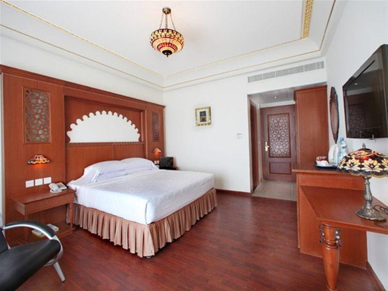 The Platinum Hotel Μουσκάτ Εξωτερικό φωτογραφία